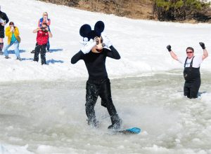 Mickey crossing the pond at DM!